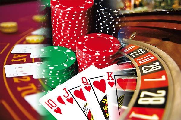 Diamond Cash Slots کیسینو میں بکراٹکھیلیں