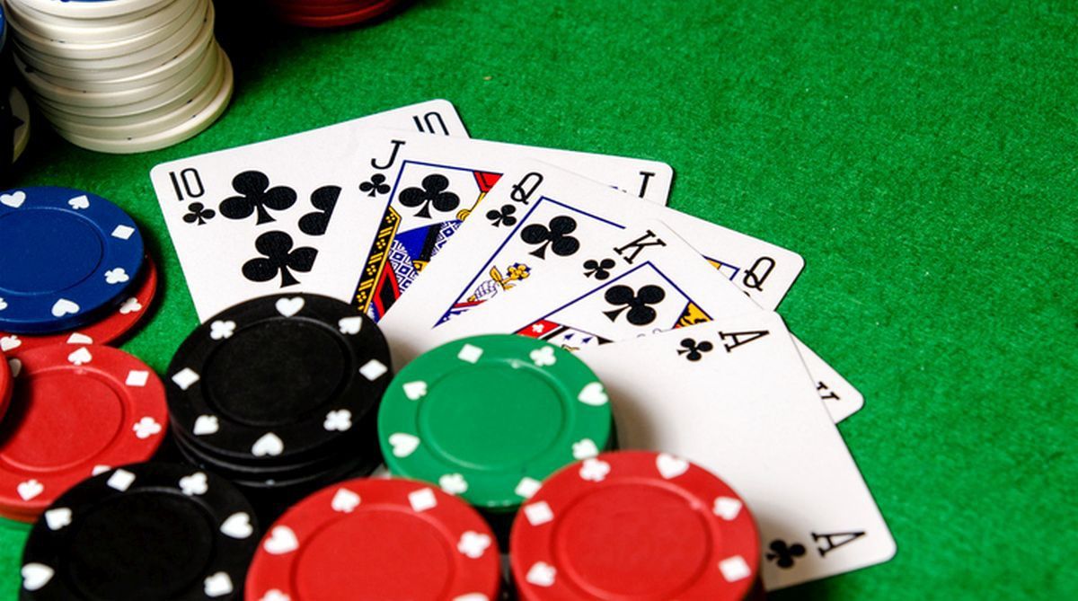 Diamond Cash Slots کیسینو میں پوکر گیمز